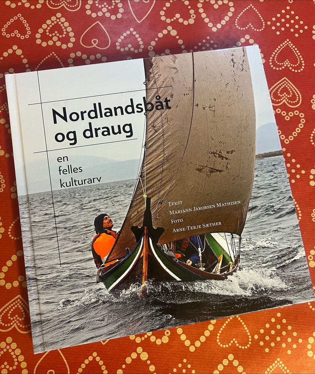 Nordlandsbåt og draug 